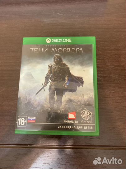 Xbox One s 2 геймпада 1tb