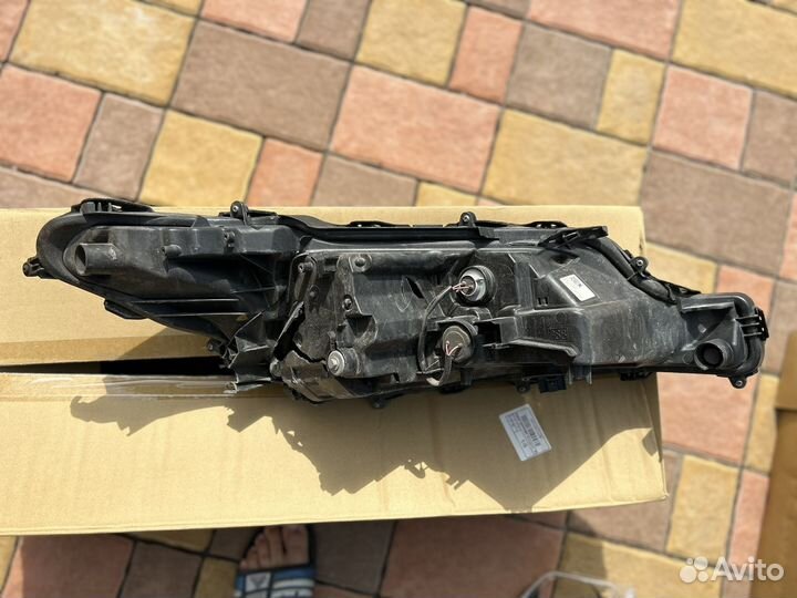 Фара левая camry 70