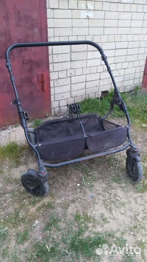 Коляска для двойни