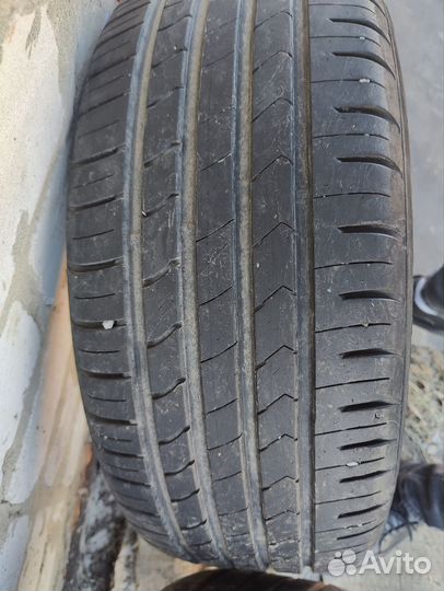 Kumho Ecsta 711 215/55 R17 E