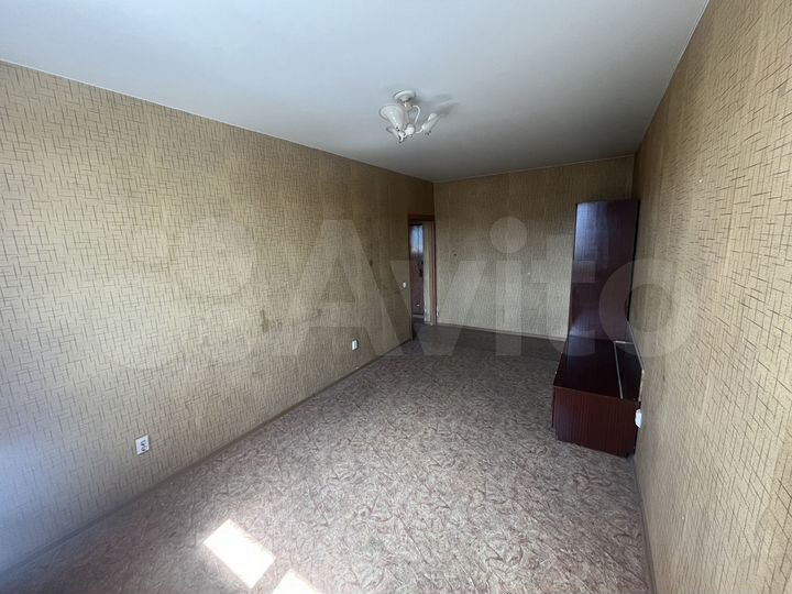 2-к. квартира, 43 м², 3/3 эт.