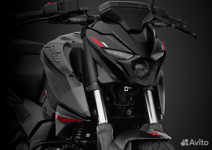 Мотоцикл Bajaj Pulsar N250 ABS инжектор