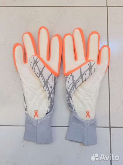 Вратарские перчатки Adidas X Pro р. 8,10