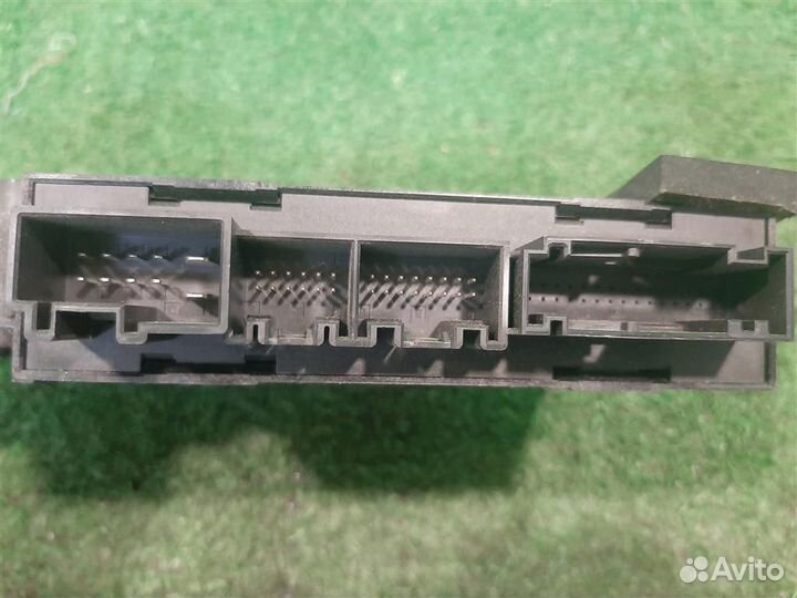 Мотор стеклоподъёмника задний левый volkswagen To