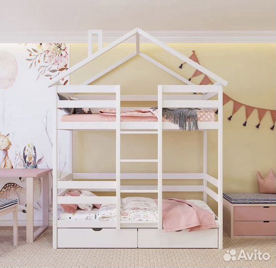 Двухъярусная кровать из массива сосны