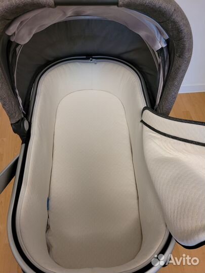 Коляска uppababy vista 2 в 1 для погодок