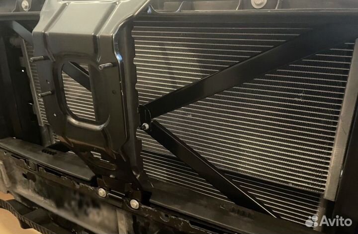 Передняя панель радиатора на w167 mercedes