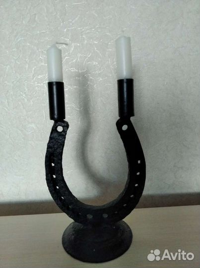 Подкова подсвечник