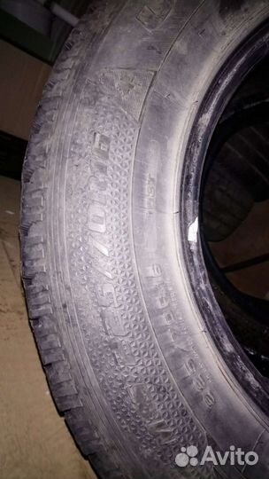 Goodyear UltraGrip 500 SUV 225/70 R16 103
