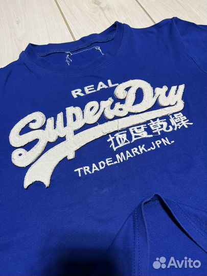 Футболка superdry