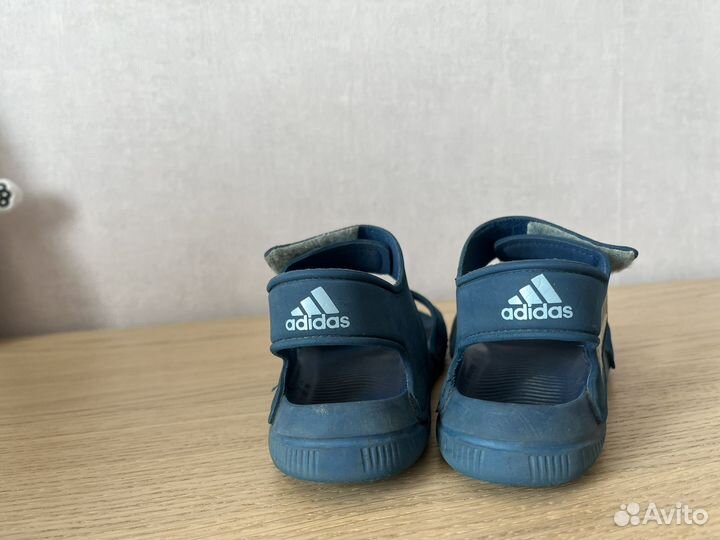 Пакет обуви Crocs Adidas Ecco