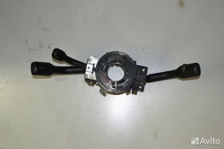 Подрулевой переключатель Volkswagen Golf 4