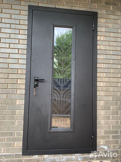 Дверь входная металлическая с терморазрывом