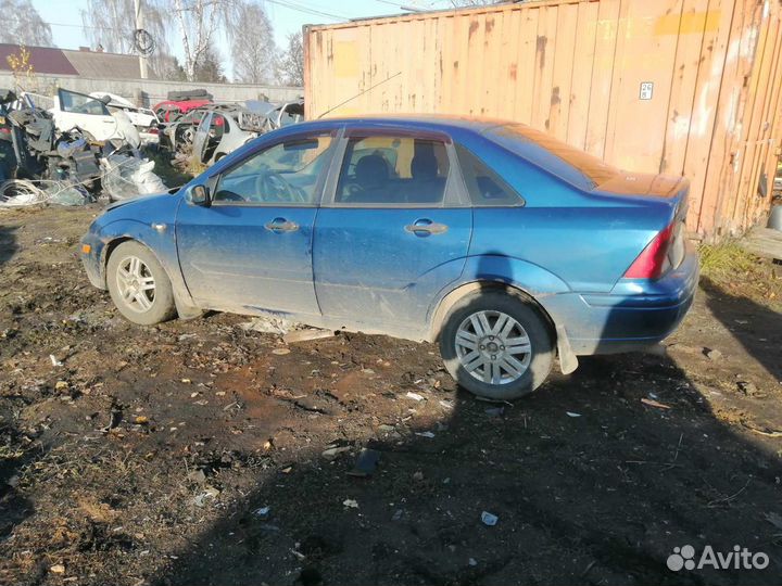Запчасти б/у на Ford Focus 1 седан 2.0 split port