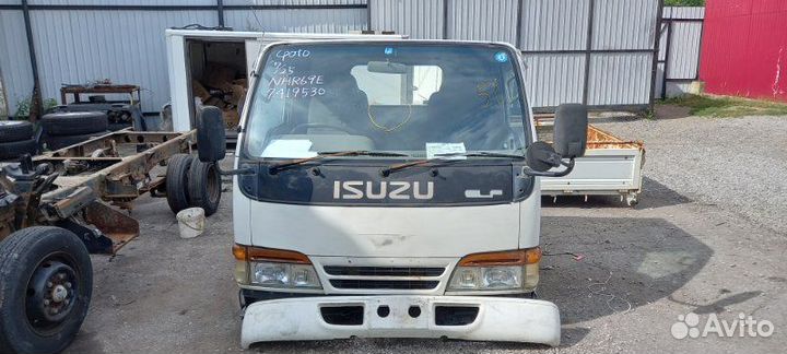 Кабина Isuzu Elf NHR69E 4JG2 1995