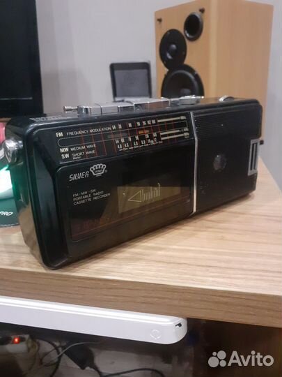 Радиоприемник магнитофон Silver japan