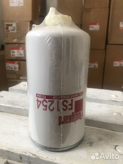 Фильтр-сепаратор iveco D-93,5 H-197 M14*1,5-6H INT