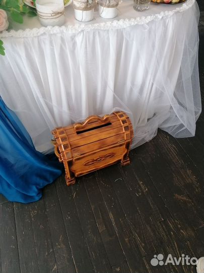 Свадебные аксессуары (Семейный банк, подставки)