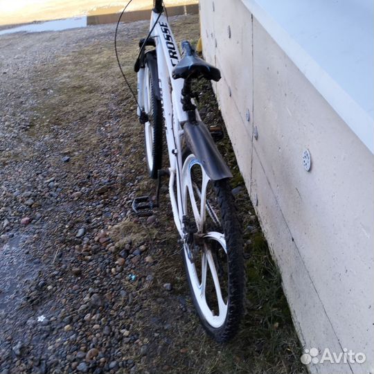 Велосипед на литых дисках