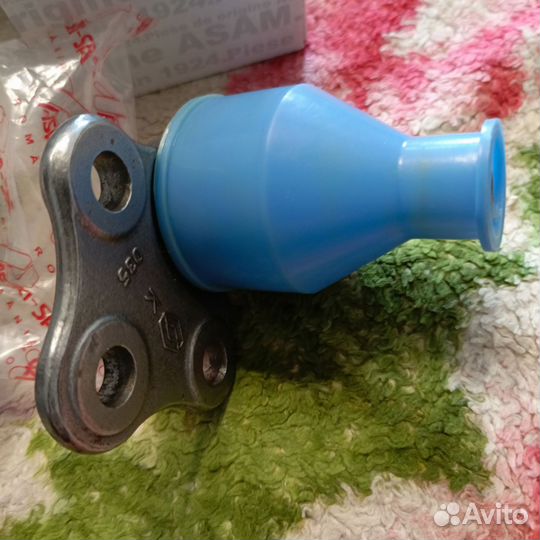 Шаровая на передний рычаг дастер