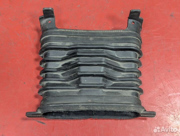 Воздуховод печки Audi A6 C4