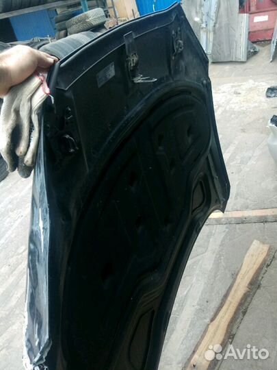 Капот ауди а8 д4 дорестайл с дефектом