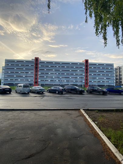 Машиноместо, 13 м²