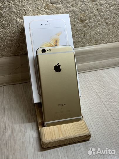 iPhone 6S, 32 ГБ