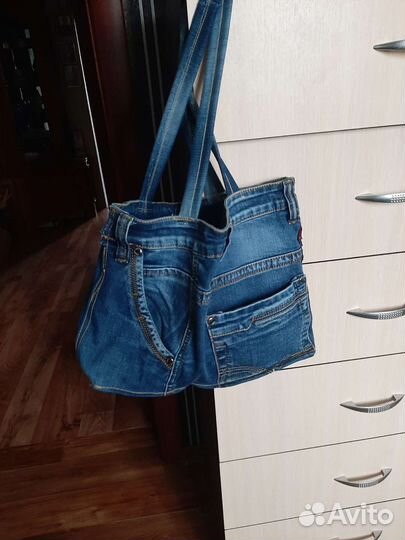 Сумка из джинсы.палас 2/3.игрушка на батарейках