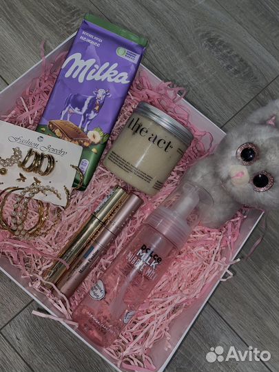 Подарочные боксы