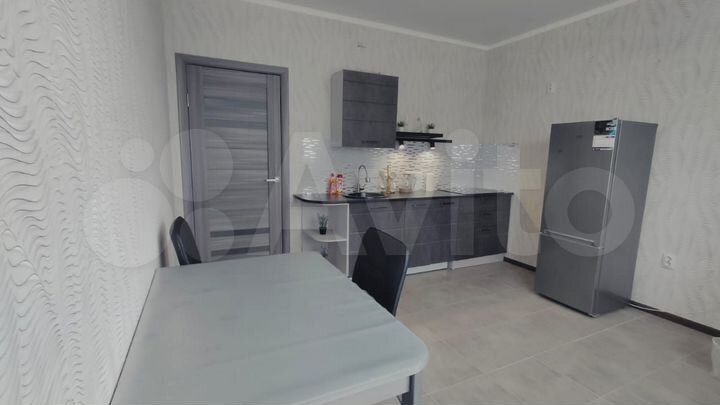 1-к. квартира, 43 м², 2/3 эт.