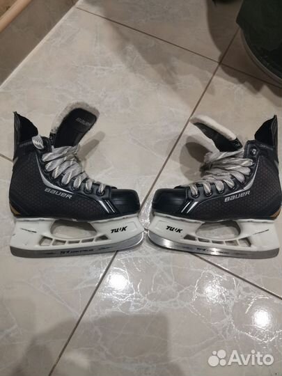 Коньки хоккейные бауер