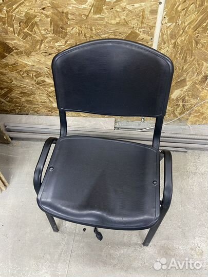 Офисный стул