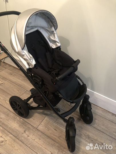 Коляска 3 в 1(автолюлька Cybex)