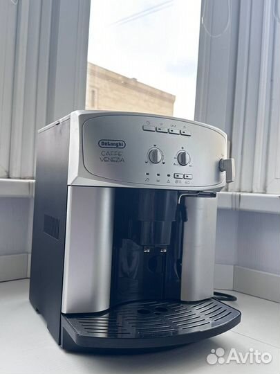 Кофемашина Delonghi Caffe Venezia esam 2200