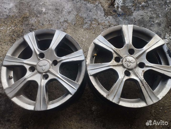 Продам диски литье 4 шт