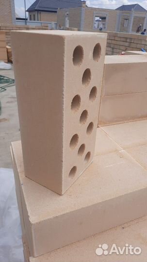 Кирпич жёлтый облицовочный 1,4нф Красносельское