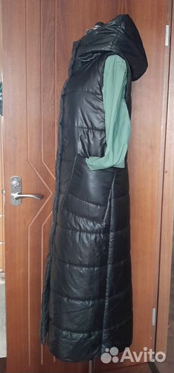 Жилетка женская новая