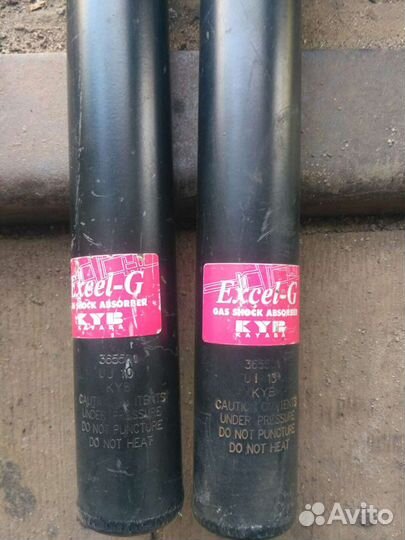 Передние стойки