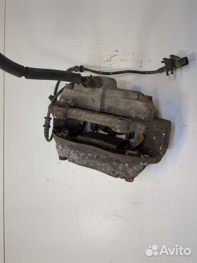 Суппорт Mercedes S W220, 2004