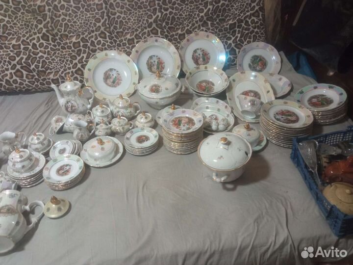 Сервиз столовый чайный кофейный