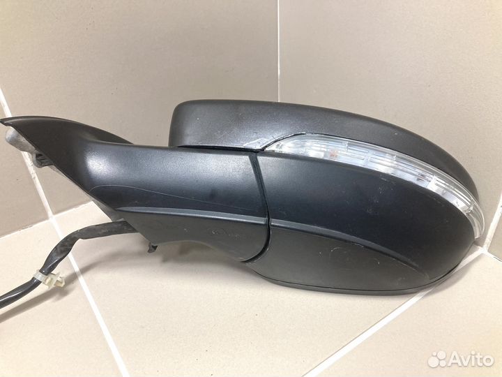 Зеркало левое Volkswagen Passat B7