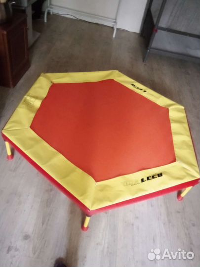Каркасный батут leco гп 6010 135х135х25 см