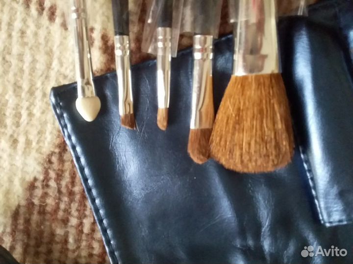 Кисти для макияжа