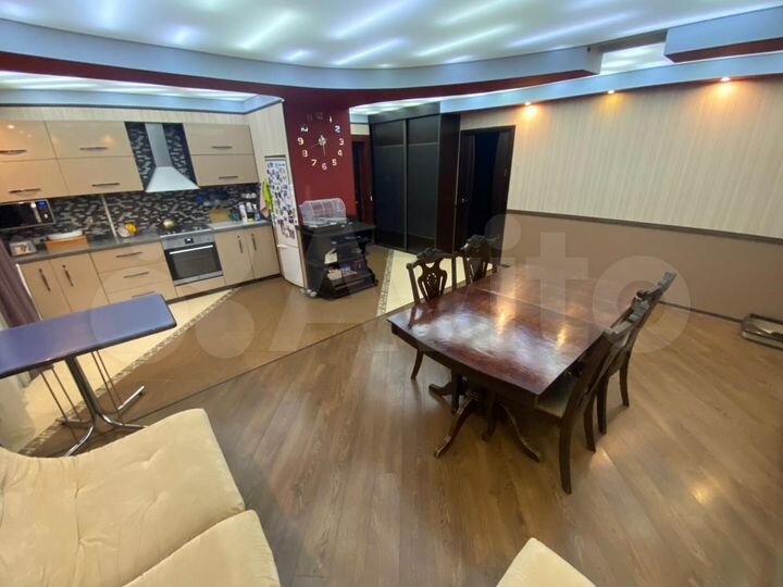 3-к. квартира, 78,3 м², 6/10 эт.