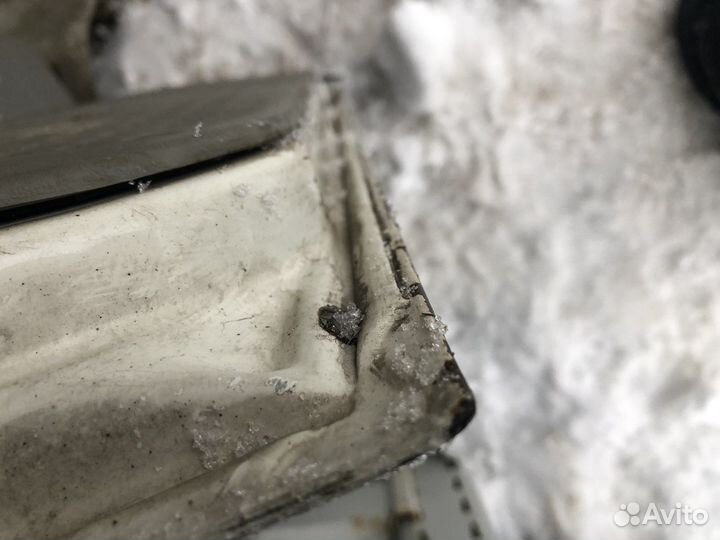 Дверь передняя правая Volkswagen T4