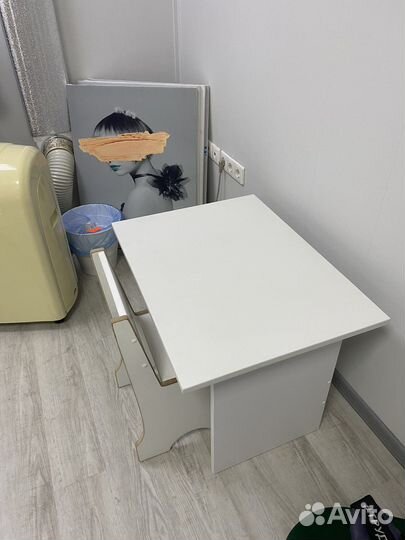 Детский стол и стул