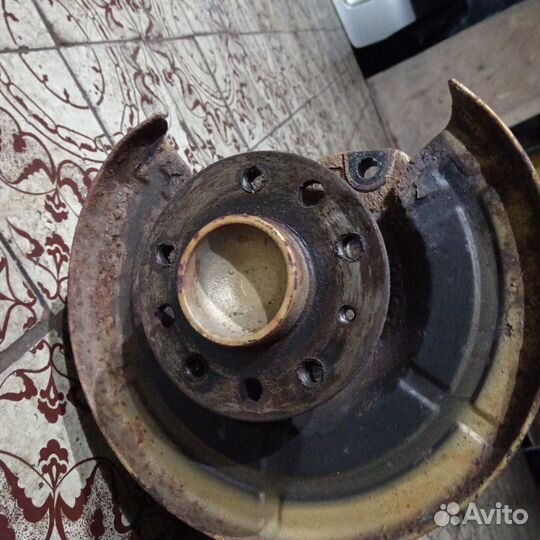 Задняя балка Opel Astra h