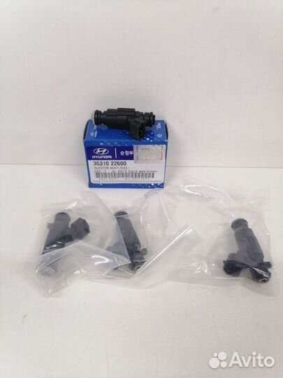 Топливная форсунка Hyundai Accent