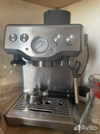 Кофемашина рожковая bork